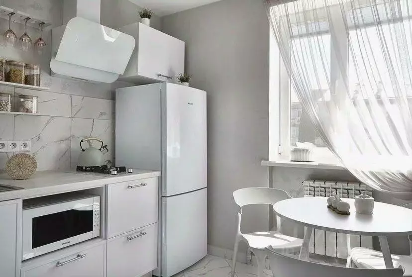 2-к кв. Севастополь ул. Ерошенко, 2 (42.0 м) - Фото 1