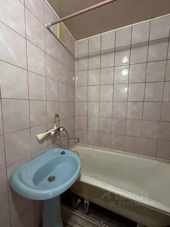 3-к кв. Красноярский край, Красноярск ул. Микуцкого, 2 (60.2 м) - Фото 2