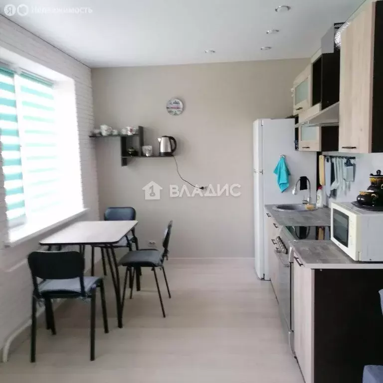 2-комнатная квартира: Тобольск, 6-й микрорайон, 16 (48 м) - Фото 2