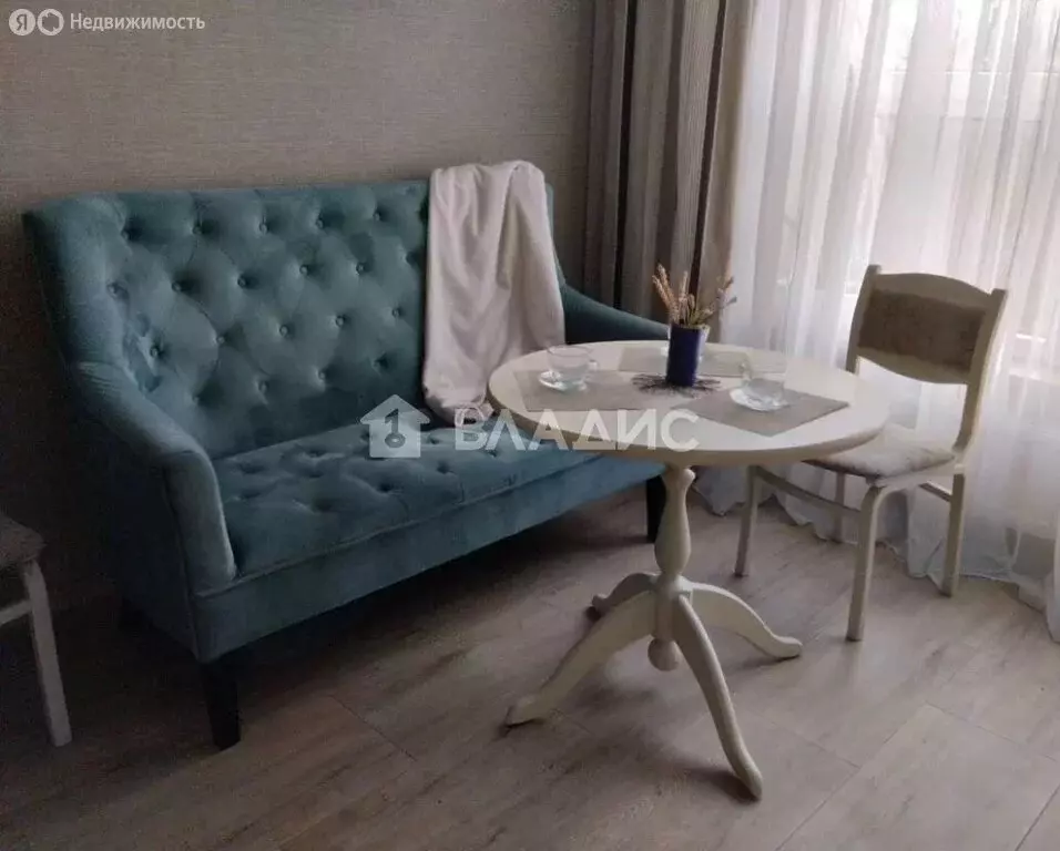 1-комнатная квартира: Калининград, проспект Победы, 80 (39.2 м) - Фото 2