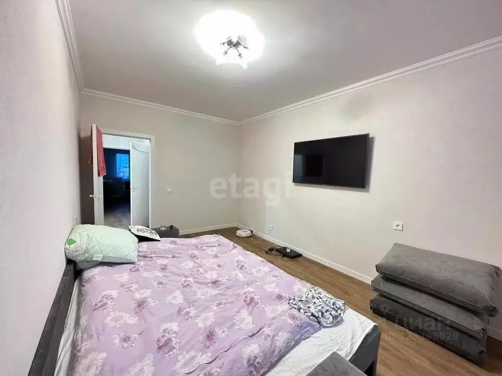 2-к кв. Саха (Якутия), Якутск Верхоянская ул., 2 (56.0 м) - Фото 1