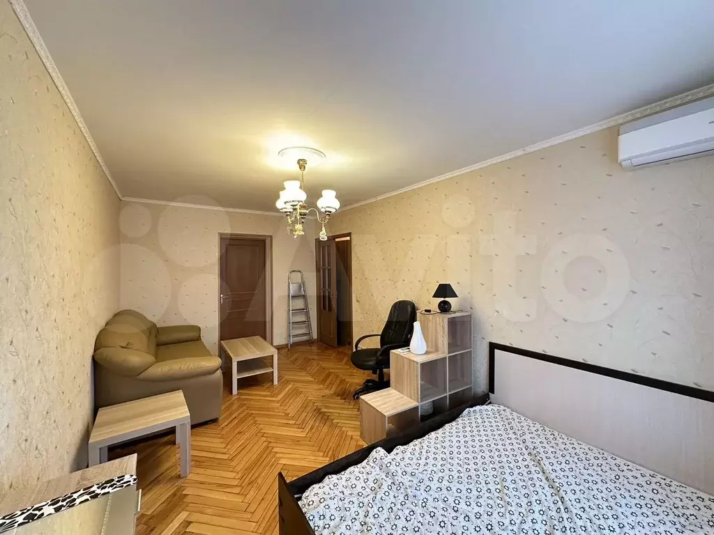 3-к. квартира, 55 м, 2/5 эт. - Фото 0