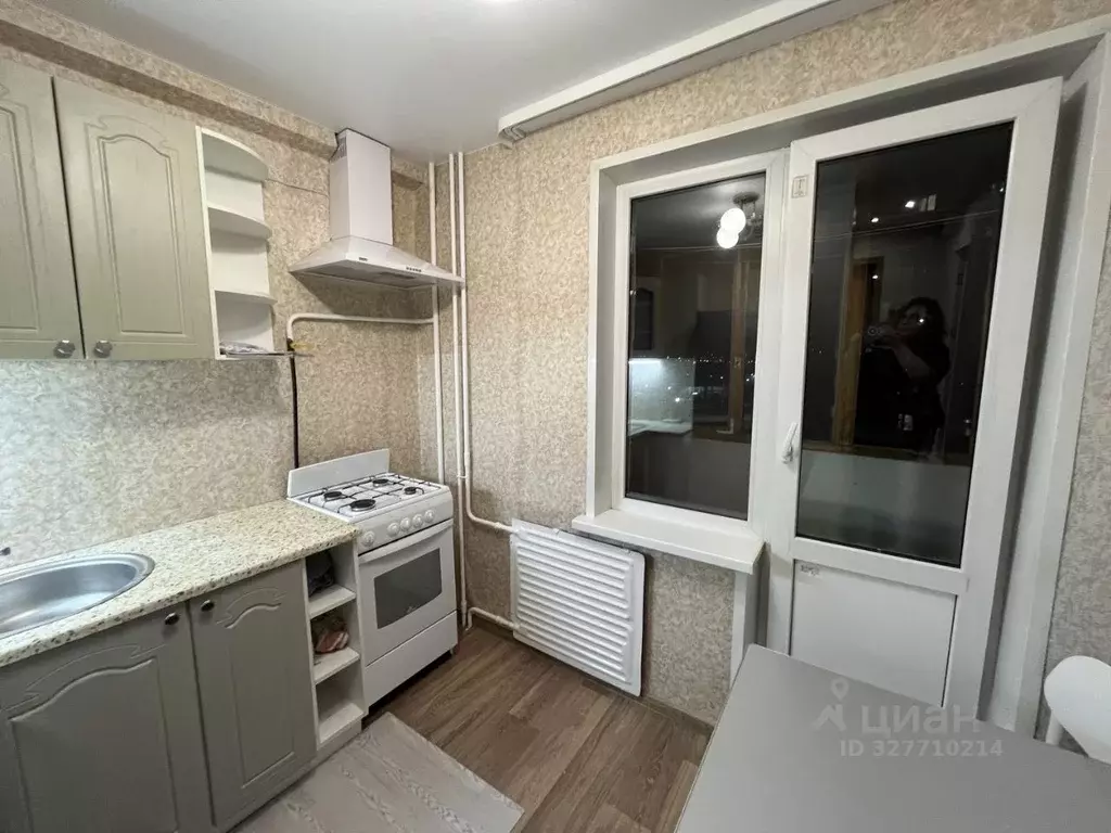 1-к кв. Удмуртия, Ижевск Удмуртская ул., 145 (30.0 м) - Фото 2