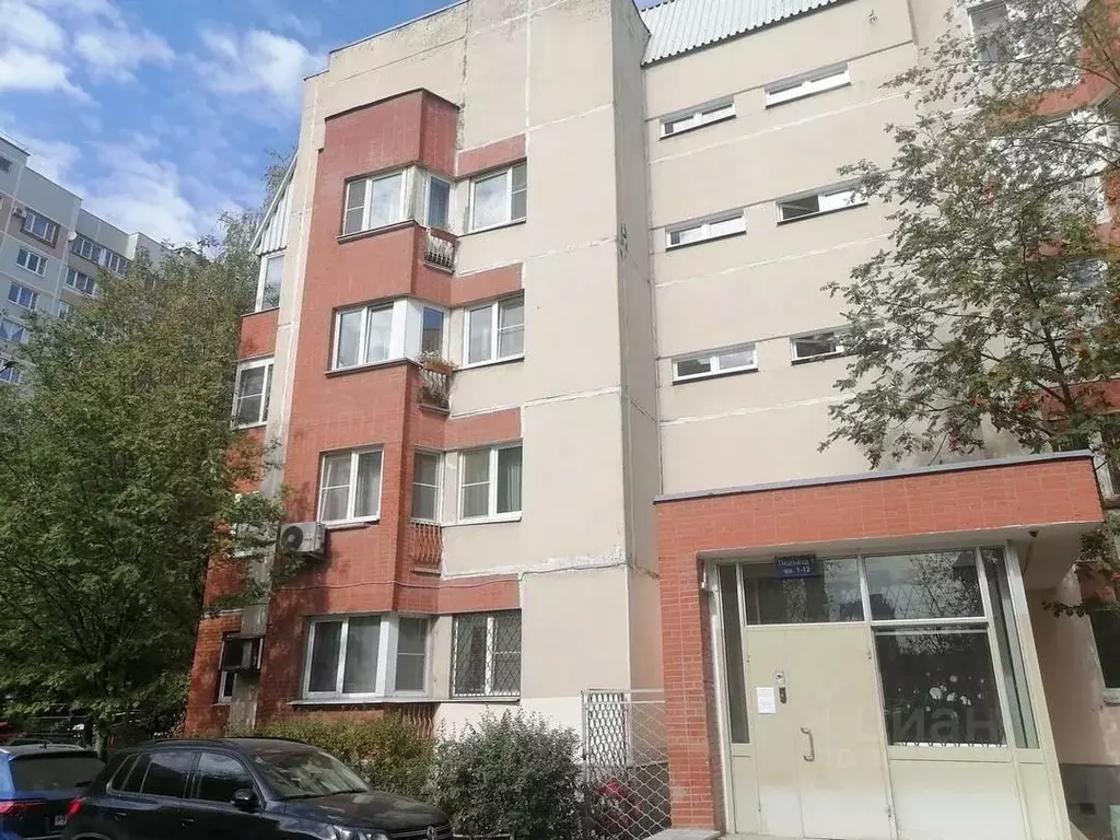 3-к кв. Москва Ратная ул., 12К2 (72.9 м) - Фото 0