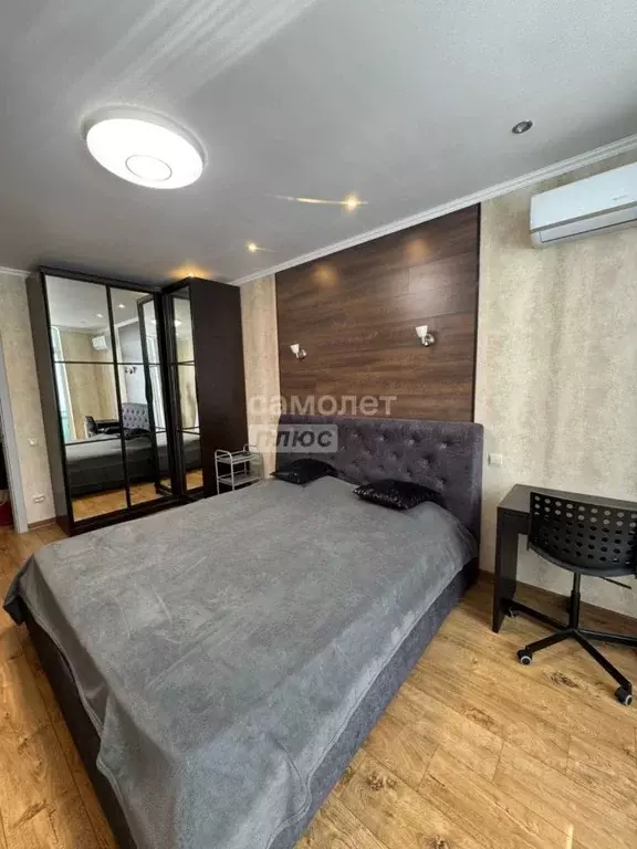 2-к кв. Краснодарский край, Новороссийск просп. Ленина, 95Г (74.3 м) - Фото 0