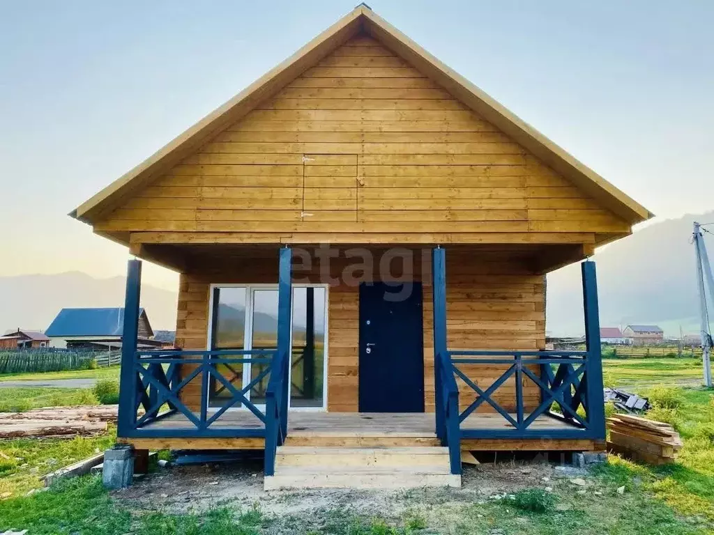 Дом в Алтай, Онгудайский район, с. Курота Центральная ул., 44 (33 м) - Фото 1