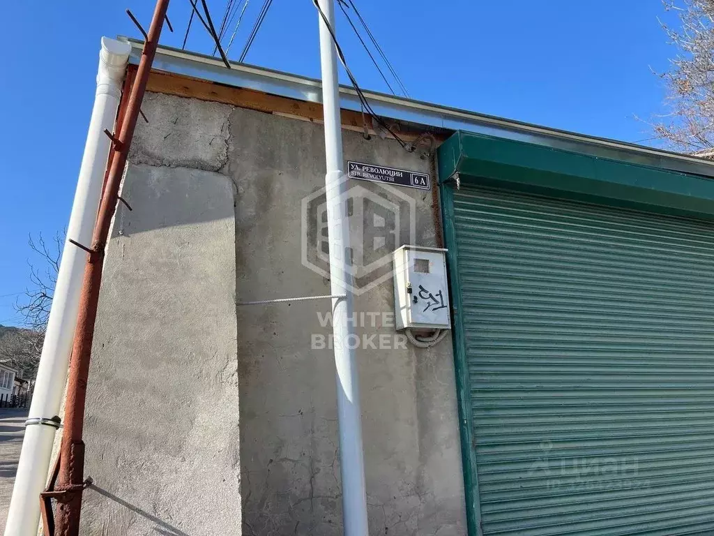 Гараж в Крым, Алупка ул. Революции, 6А (20 м) - Фото 2