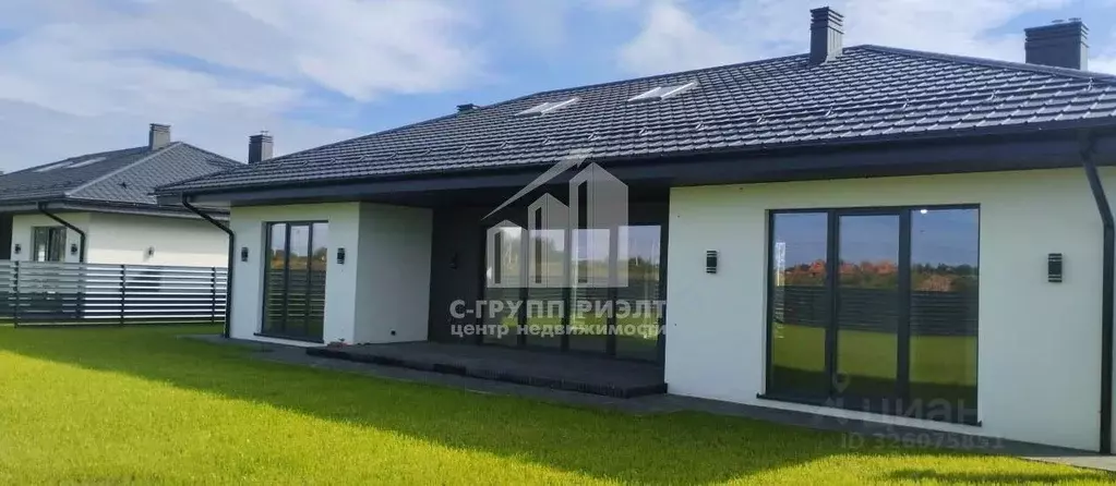 Дом в Калининградская область, Гурьевский муниципальный округ, пос. ... - Фото 2