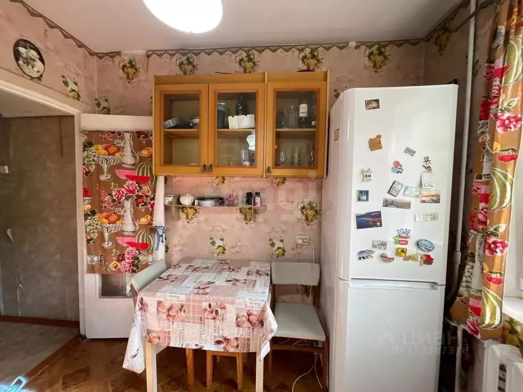 2-к кв. Крым, Симферополь ул. 60 лет Октября (48.4 м) - Фото 2