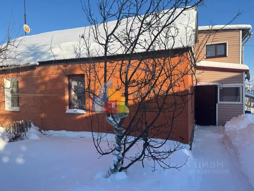 Дом в Тульская область, Узловая Урожайная ул., 23 (70 м) - Фото 1