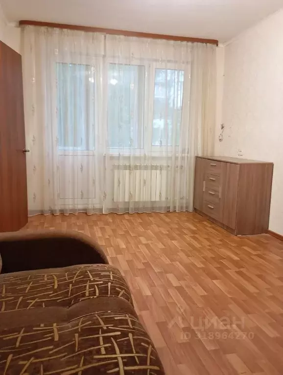 2-к кв. Псковская область, Псков Рижский просп., 37 (29.0 м) - Фото 0