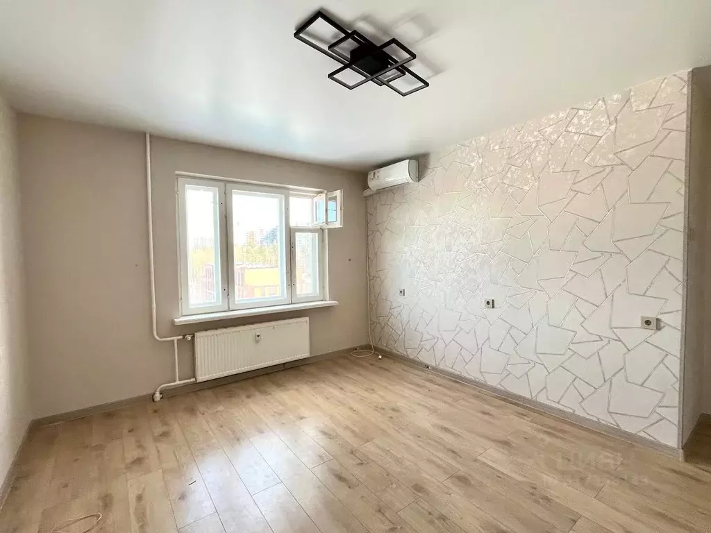 2-к кв. Удмуртия, Ижевск ул. Е.М. Кунгурцева, 33 (45.0 м) - Фото 0