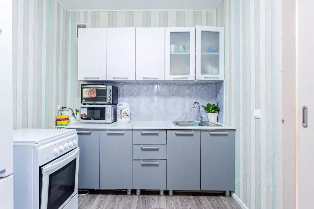 2-к кв. Ленинградская область, Всеволожский район, пос. Бугры бул. ... - Фото 1