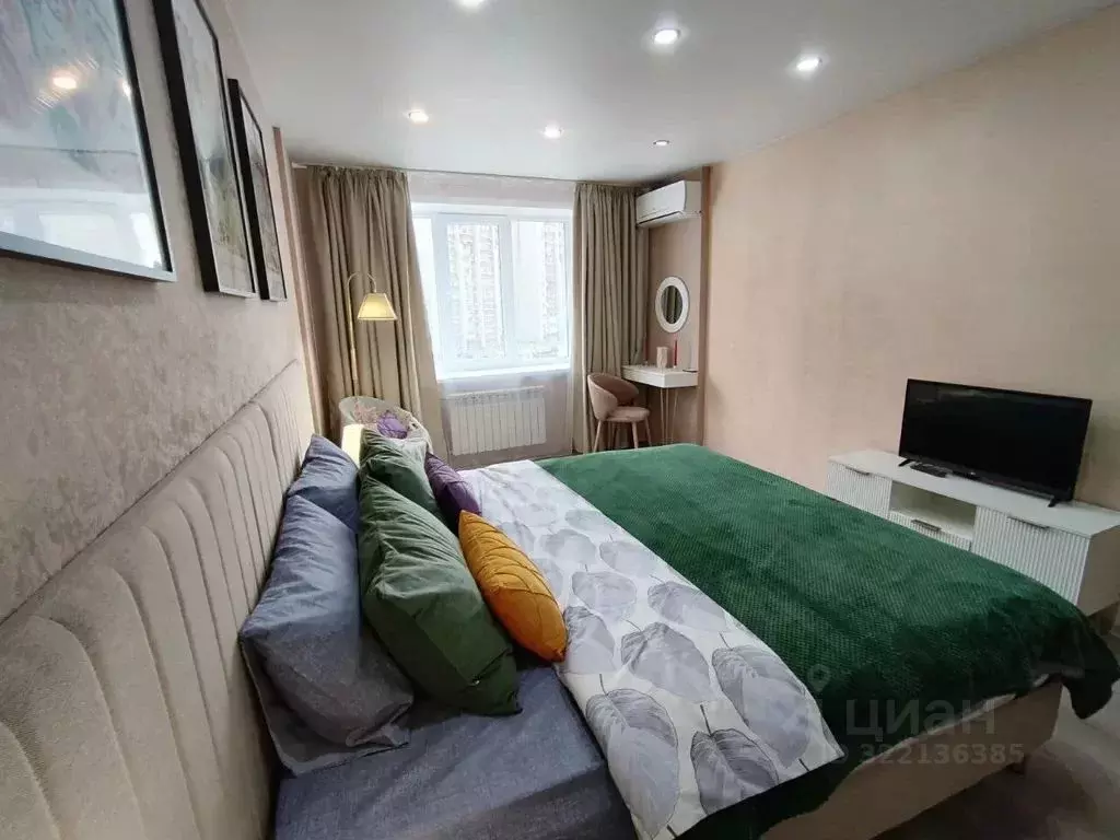 1-к кв. Воронежская область, Воронеж ул. Переверткина, 1/1 (42.0 м) - Фото 2