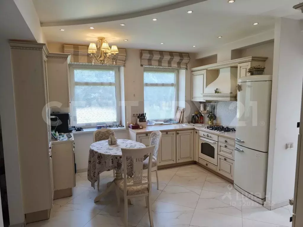 Дом в Калужская область, Обнинск ул. Отрадная, 1 (156 м) - Фото 2