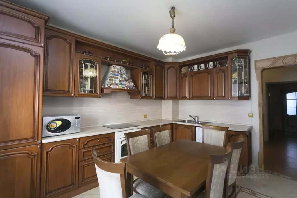 2-к кв. Амурская область, Благовещенск ул. Пушкина, 47 (60.2 м) - Фото 1