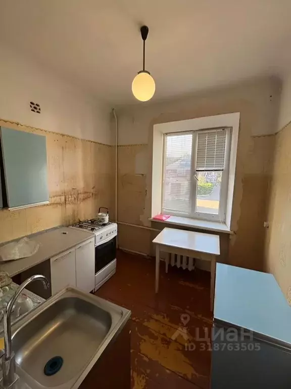 2-к кв. Башкортостан, Салават ул. Чапаева, 7А (47.0 м) - Фото 1