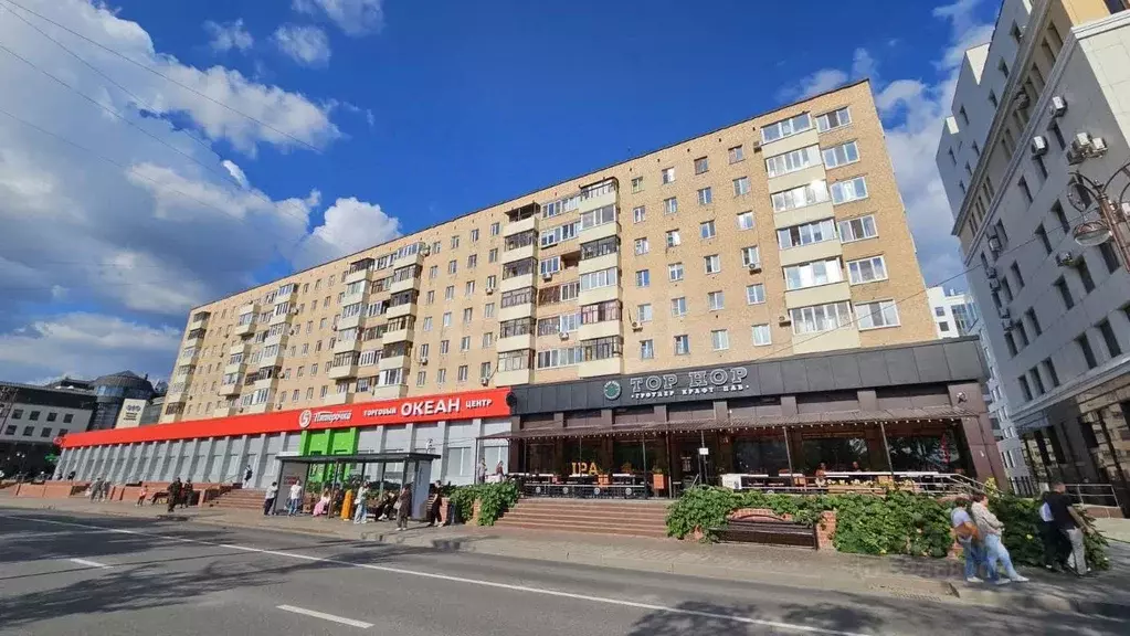 2-к кв. Тюменская область, Тюмень ул. Республики, 39 (43.7 м) - Фото 1