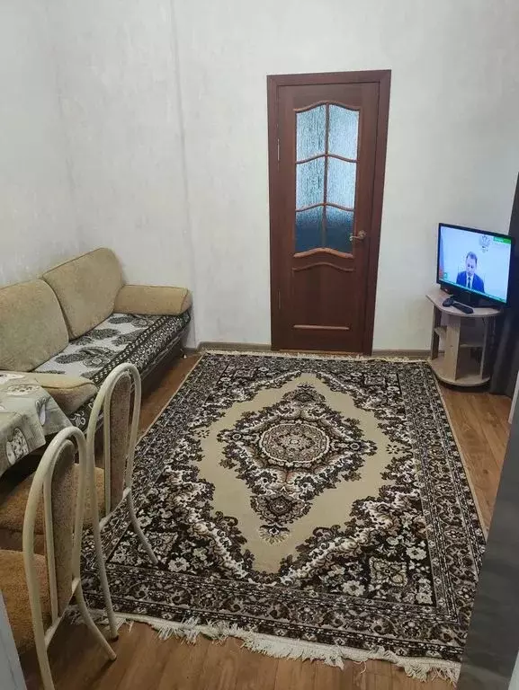 2-к кв. Ставропольский край, Кисловодск Красноармейская ул., 5 (30.0 ... - Фото 1