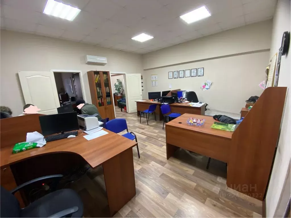 Офис в Свердловская область, Екатеринбург ул. Фронтовых Бригад, 15к28 ... - Фото 1