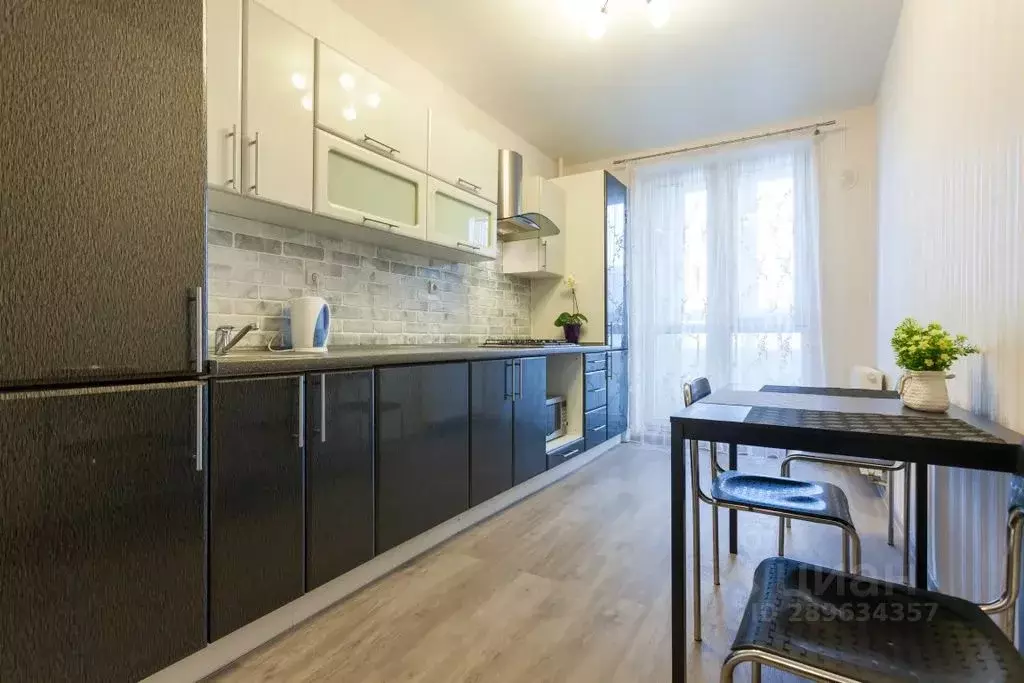 1-к кв. Калининградская область, Калининград ул. Горького, 172 (45.0 ... - Фото 1