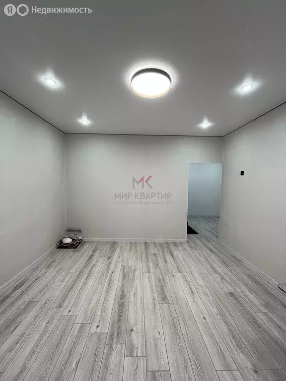 3-комнатная квартира: Кызыл, Бай-Хаакская улица, 2 (69 м) - Фото 1