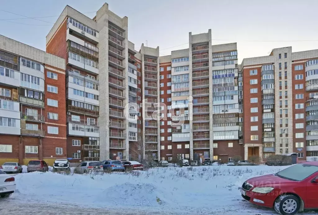 3-к кв. Омская область, Омск ул. 1-я Военная, 7к2 (105.8 м) - Фото 2