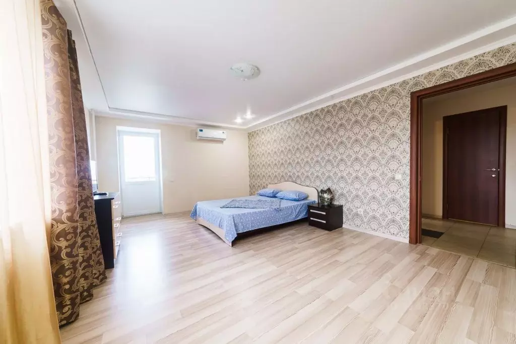 1-к кв. Саратовская область, Саратов ул. Имени Н.В. Гоголя, 1 (46.0 м) - Фото 0