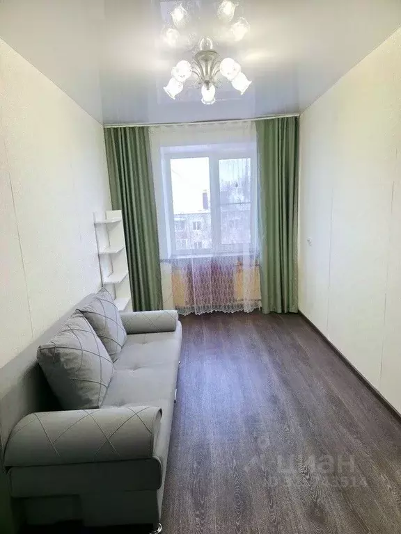 Комната Чувашия, Чебоксары ул. Калинина, 106к1 (13.3 м) - Фото 0