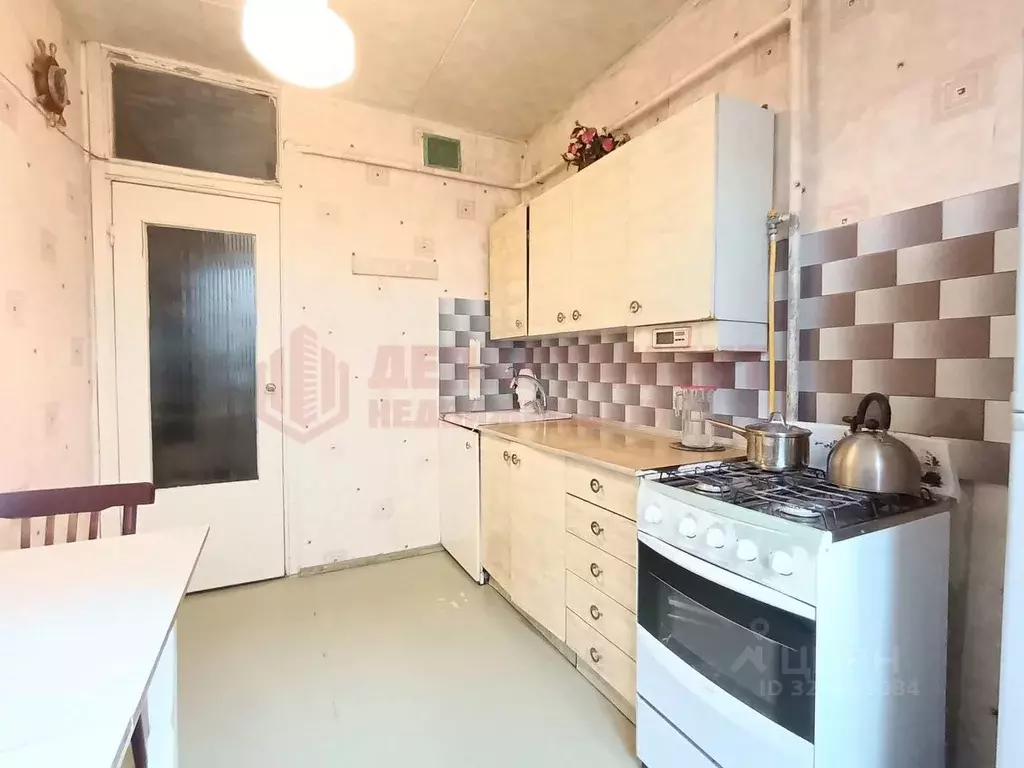 3-к кв. Астраханская область, Астрахань ул. Куликова, 42к1 (65.5 м) - Фото 1