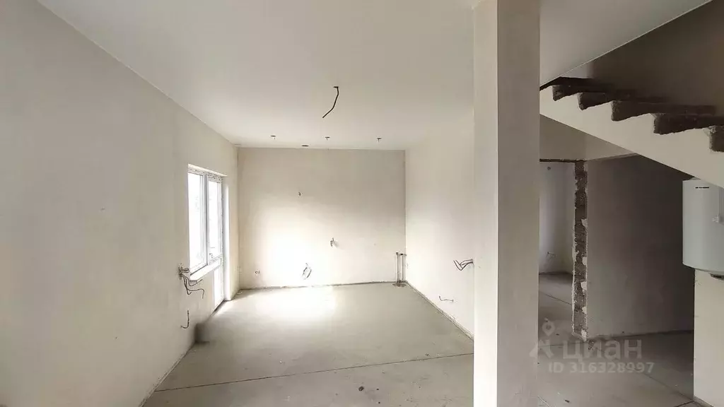 Дом в Краснодарский край, Новороссийск городской округ, с. Гайдук ул. ... - Фото 1