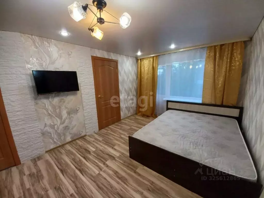 3-к кв. Саратовская область, Балашов ул. 30 лет Победы, 137 (44.3 м) - Фото 1