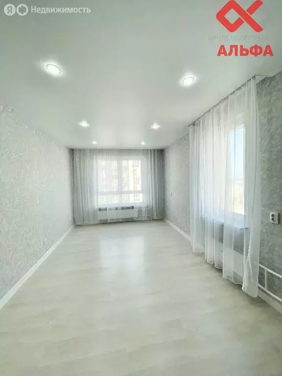 2-комнатная квартира: Киров, Прибрежный бульвар, 4 (64.3 м) - Фото 1