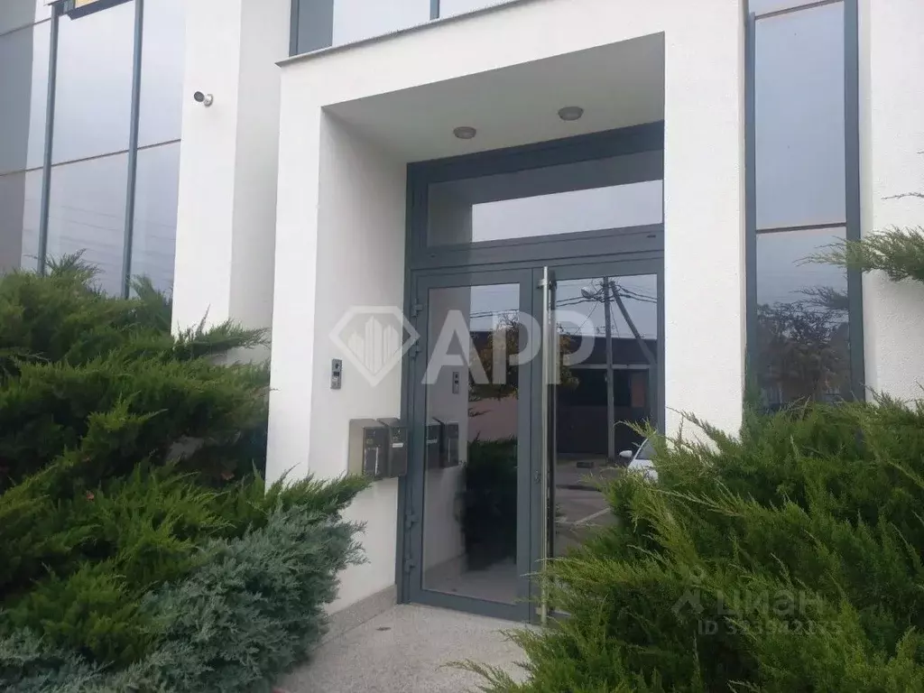 Помещение свободного назначения в Краснодарский край, Краснодар ул. ... - Фото 2