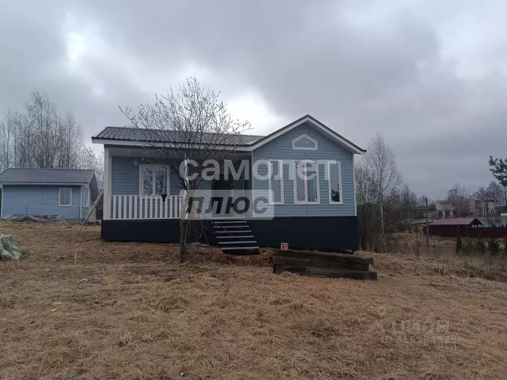Дом в Вологодская область, д. Марфино ул. Строителей, 2 (100 м) - Фото 0