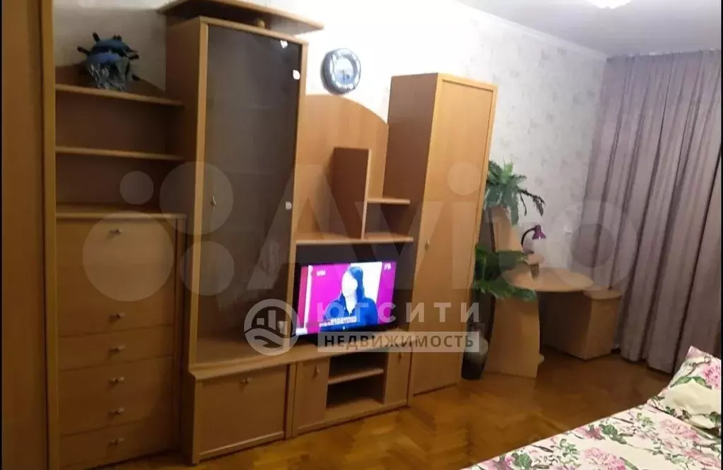 3-к. квартира, 60 м, 1/5 эт. - Фото 1