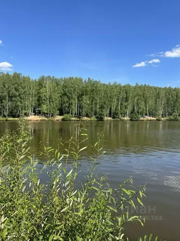 Участок в Свердловская область, Екатеринбург муниципальное ... - Фото 0