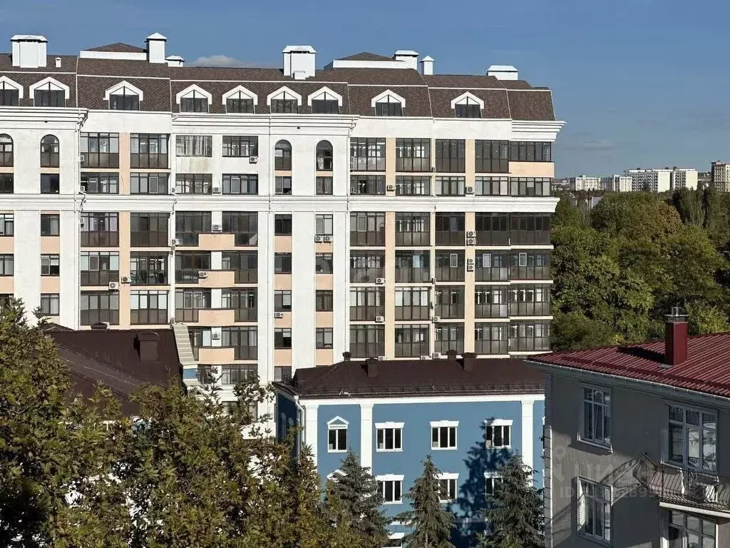 3-к кв. Крым, Симферополь просп. Кирова (125.6 м) - Фото 0