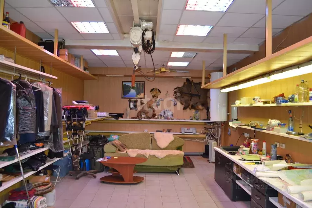 Гараж в Ханты-Мансийский АО, Сургут ул. Республики, 75/6с1 (118 м) - Фото 1