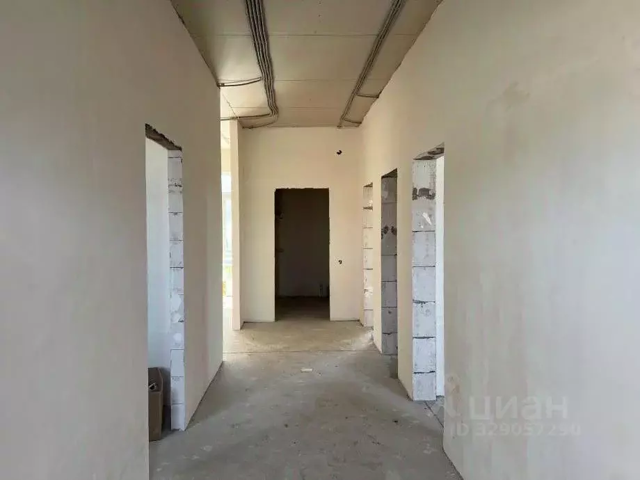 Дом в Крым, Симферопольский район, с. Мирное  (100 м) - Фото 2