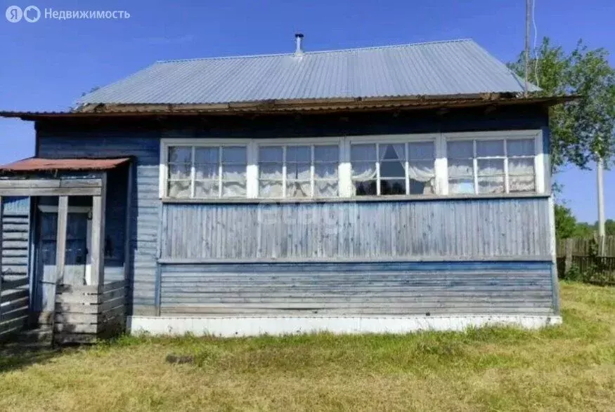 Дом в Вологодская область, Устюженский муниципальный округ, деревня ... - Фото 1