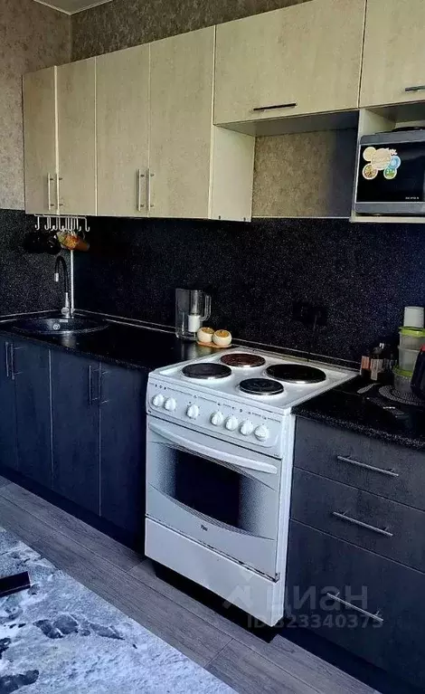 1-к кв. Самарская область, Тольятти 15-й кв-л, бул. Космонавтов, 4 ... - Фото 1