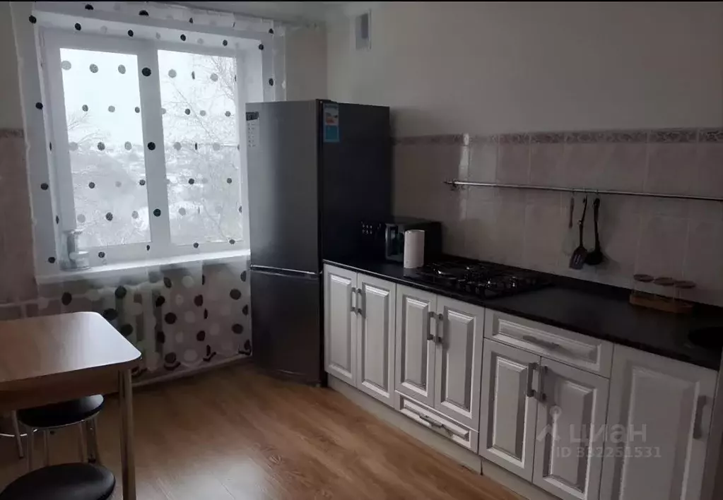 3-к кв. Брянская область, Брянск ул. Крапивницкого, 24 (62.0 м) - Фото 1