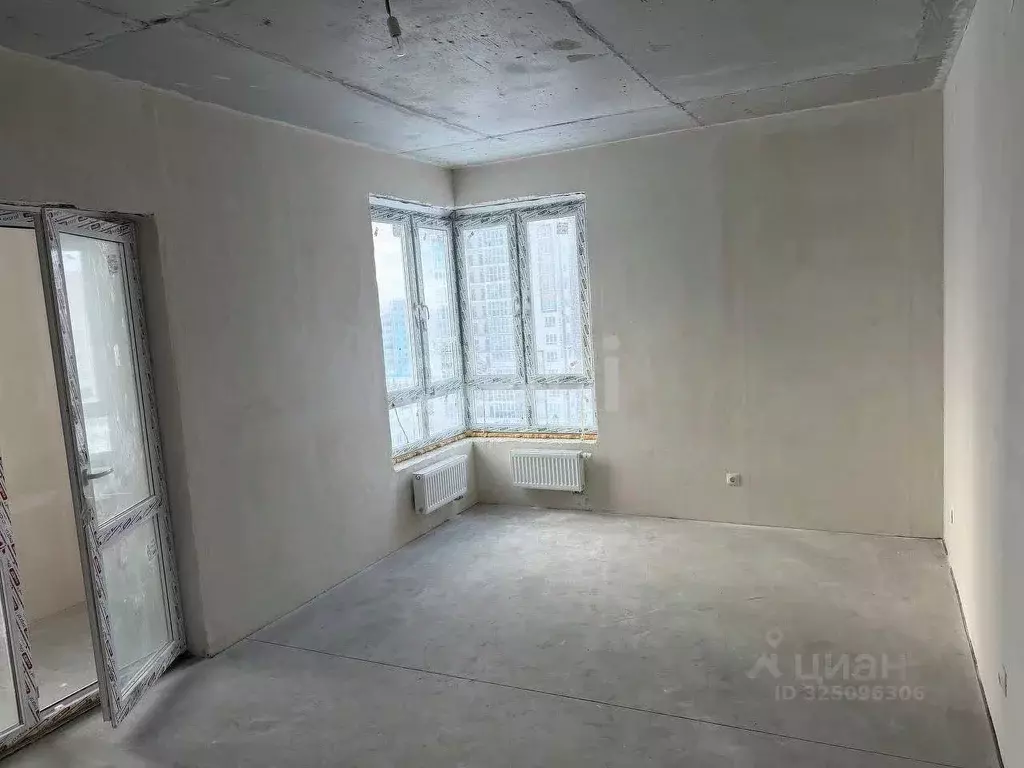 2-к кв. Тюменская область, Тобольск 15-й мкр, 25 (57.7 м) - Фото 1