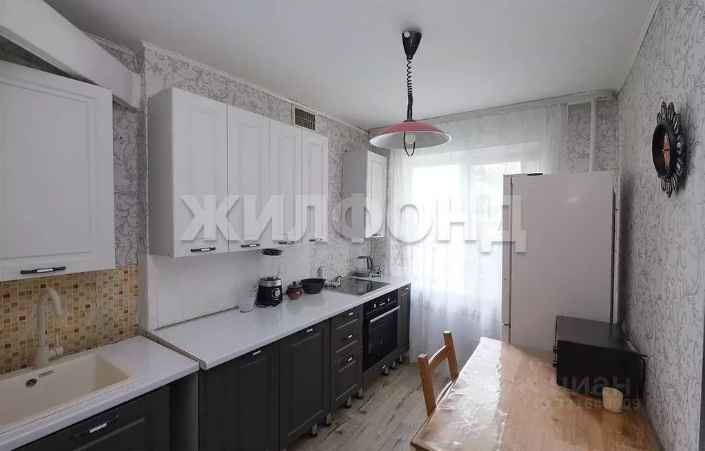 3-к кв. Новосибирская область, Новосибирск ул. Забалуева, 9 (60.6 м) - Фото 1