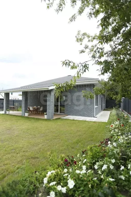 Дом в Тюменская область, Тюмень Микрорайон мыс, ул. Дачная (95 м) - Фото 1