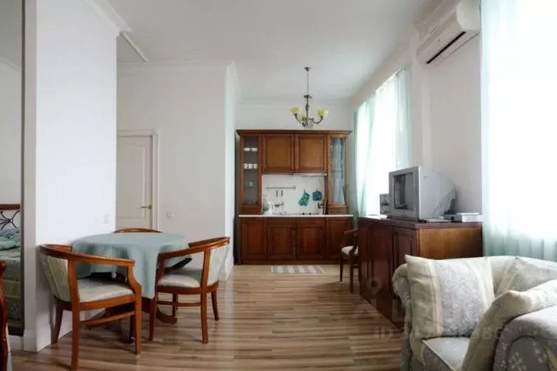 1-к кв. Москва Космодамианская наб., 28С1 (35.0 м) - Фото 1
