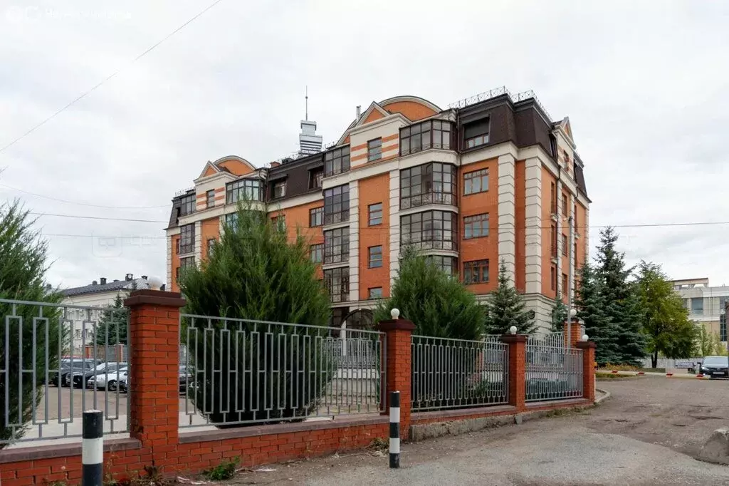 3-комнатная квартира: Казань, улица Островского, 59 (150 м) - Фото 1