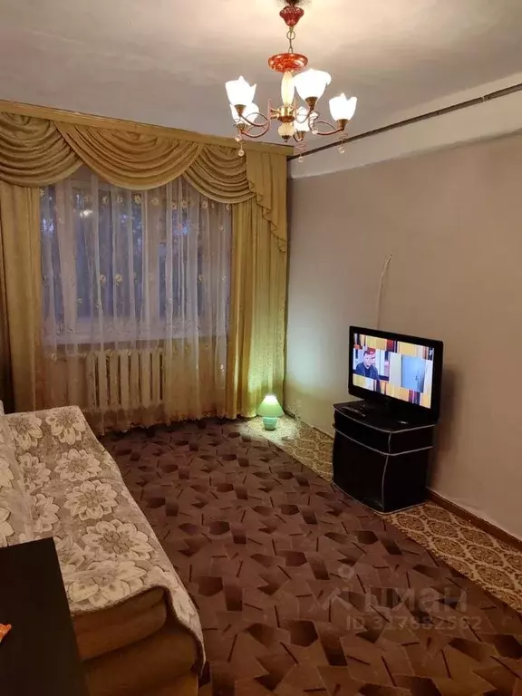 2-к кв. Владимирская область, Киржач ул. Фурманова, 28 (40.0 м) - Фото 0