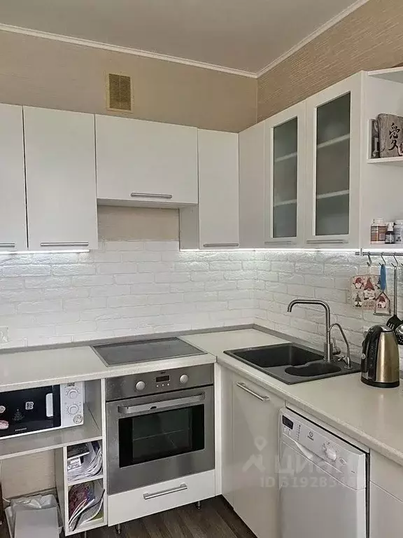 1-к кв. Свердловская область, Екатеринбург Широкая Речка мкр, ул. ... - Фото 1